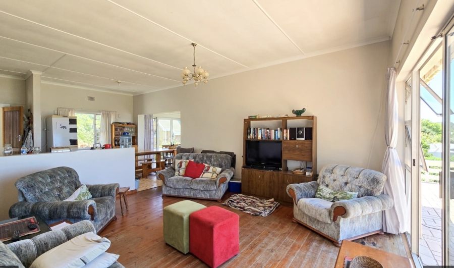 7 Bedroom Property for Sale in Kei Mouth Eastern Cape